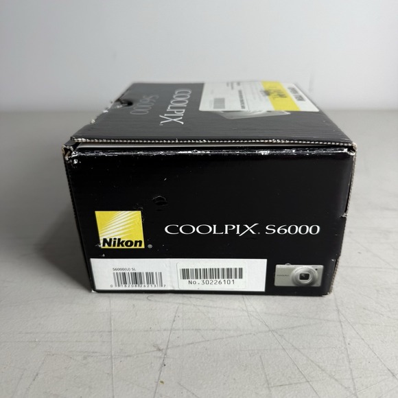 Nikon COOLPIX S6000 14.2MP 7x Zoom Digital Camera Bundle w/ Charger & Battery - Picture 16 of 16
